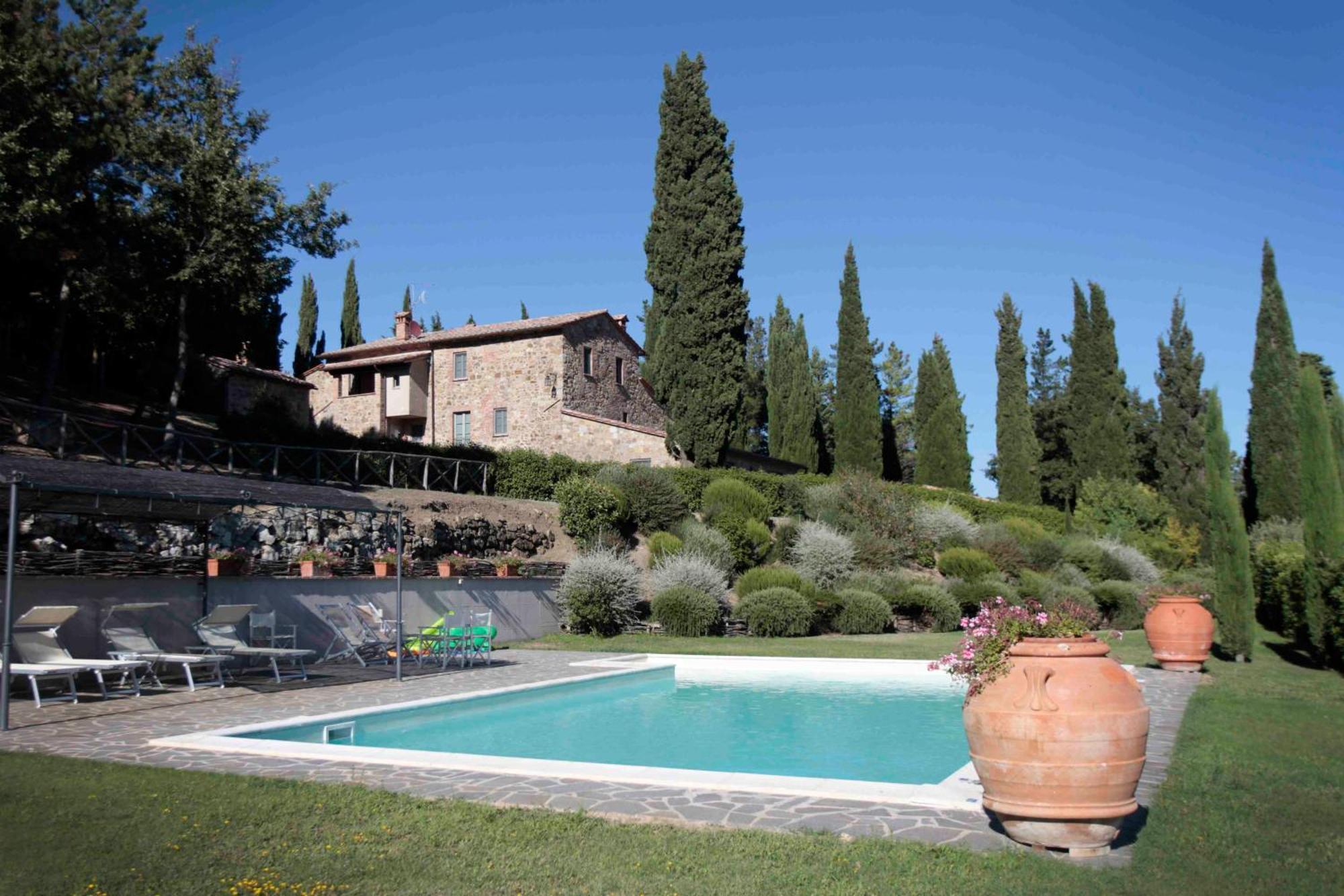 Borgo Di Camporsevoli Villa Buitenkant foto