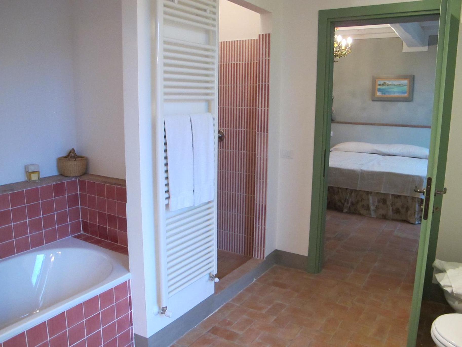 Borgo Di Camporsevoli Villa Buitenkant foto